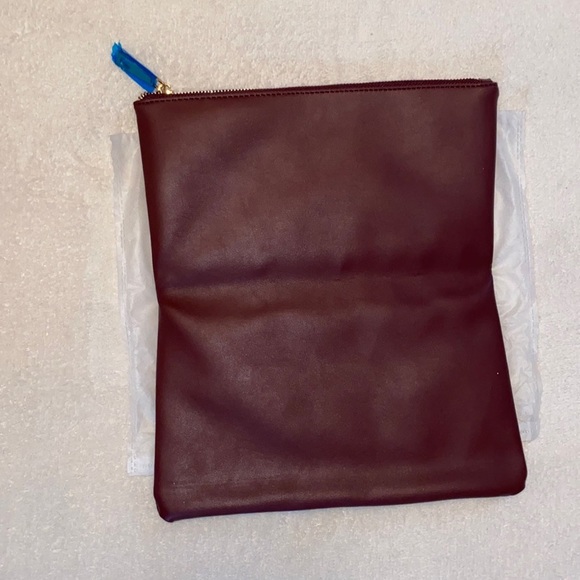 Summer and Rose Maroon/Burgundy Clutch - Picture 3 of 6